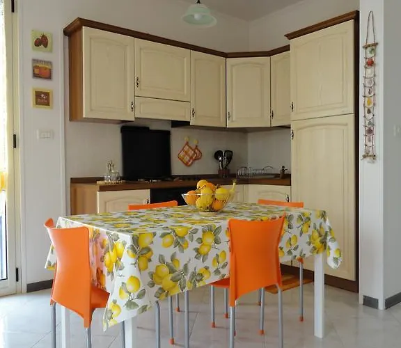 Дом отдыха Giglio Di Mare Торре-Вадо